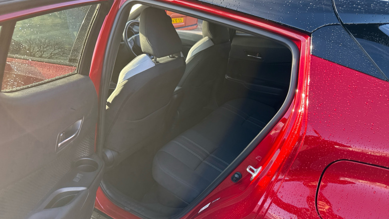 Toyota C-HR 2.0 Hybrid GR Sport 5dr CVT Hybrid Hatchback